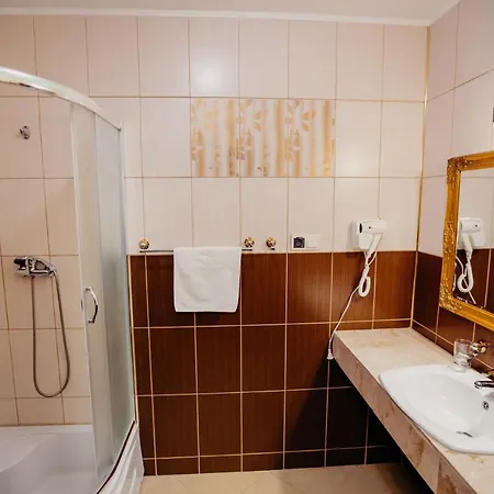 Hotel Korczowa Mlyny  Esterno foto