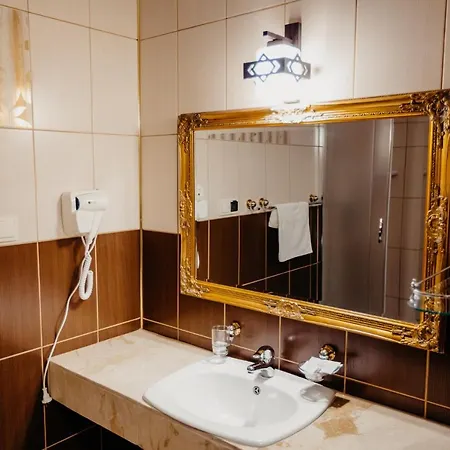 Hotel Korczowa Mlyny  Esterno foto