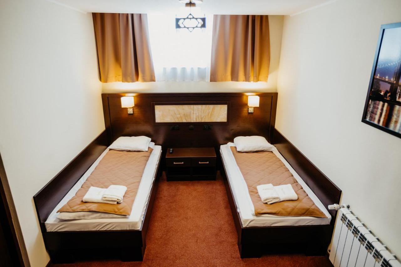 Hotel Korczowa 3*